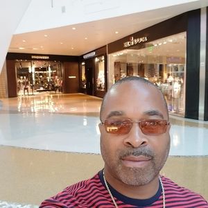 Meet your Posher, Tommie